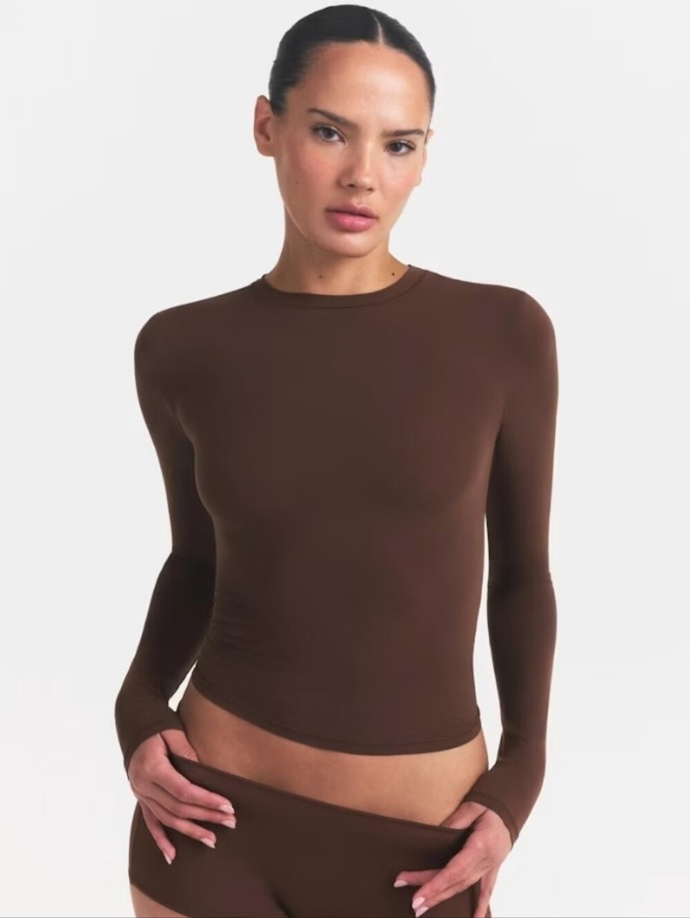Skims Fits Everybody Long Sleeve T-shirt In Cocoa